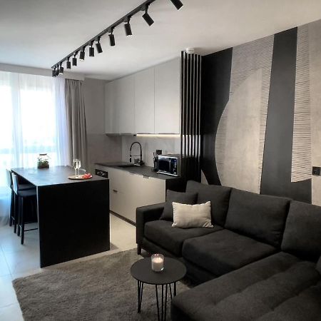 Urban Apartments Premium, Opolska 10 No 89, Free Garage, Self Check-In Katoviçe Dış mekan fotoğraf